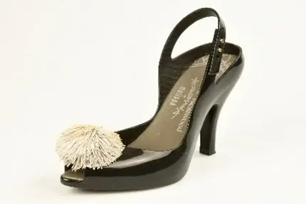 Vivienne-Westwood-x-Melissa