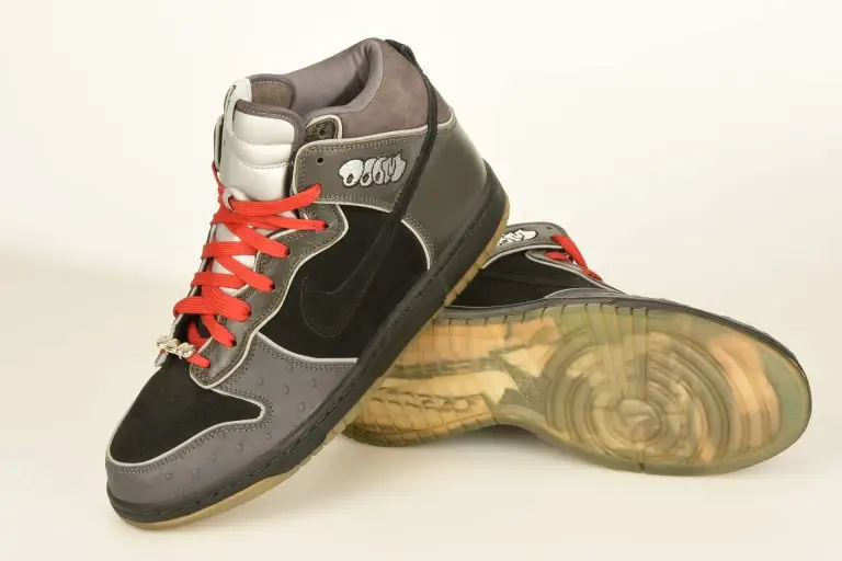 Nike-x-MF-Doom-Dunk-High-2007-use-Thomas-van-Vliet-©ShoeQuarterhouse