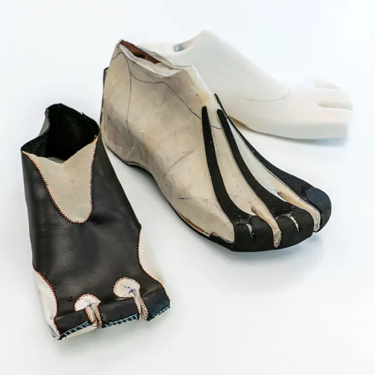 Footwear Quarter Dutch Design Week 2025 Klokgebouw Eindhoven / Artists in residence Tommy Dawson Three-Toe shoe concept